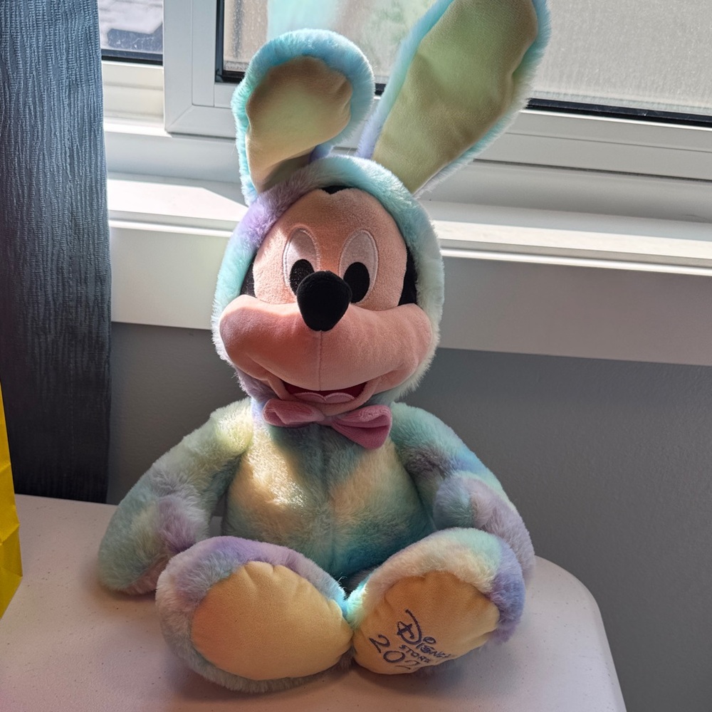 Disney Store 2020 Easter Mickey Mouse Plush